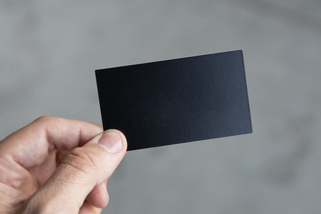 Check out the 7 things that depict the necessity of still using the standard business cards in 2022-23.